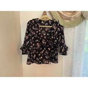 Top Shop Womens Wrap Around 100% Cotton Ruffled Shirt. Sz 10, machine washable.